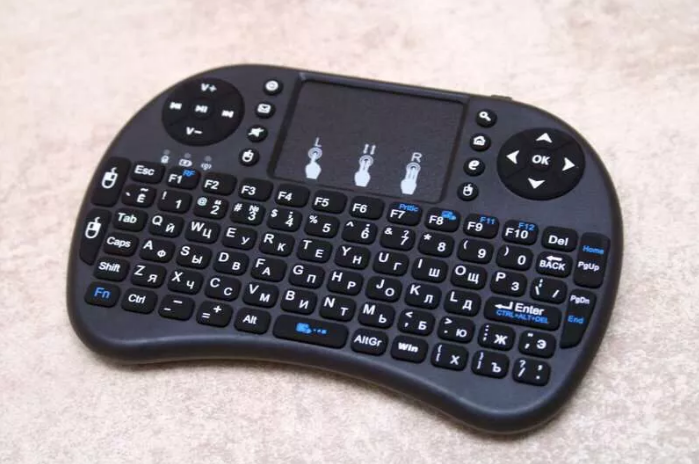 Беспроводная мини клавиатура i8 для смарт ТВ/ПК/планшетов | KEYBOARD - изображение 2