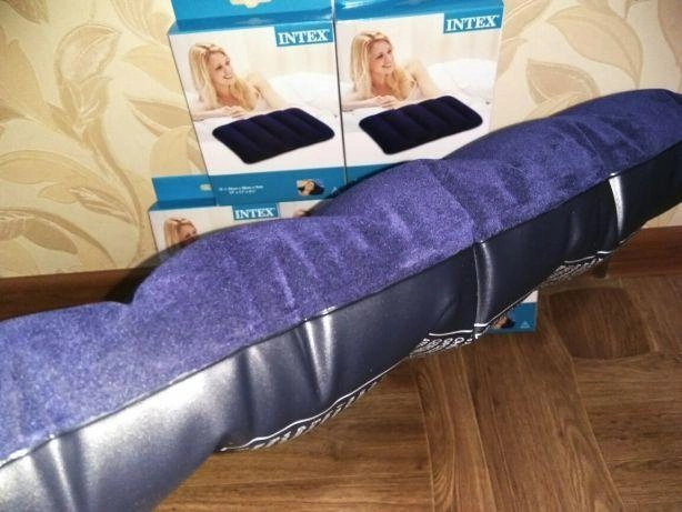  прямоугольная дорожная подушка INTEX (43 х 28 х 9 см) 68672 .