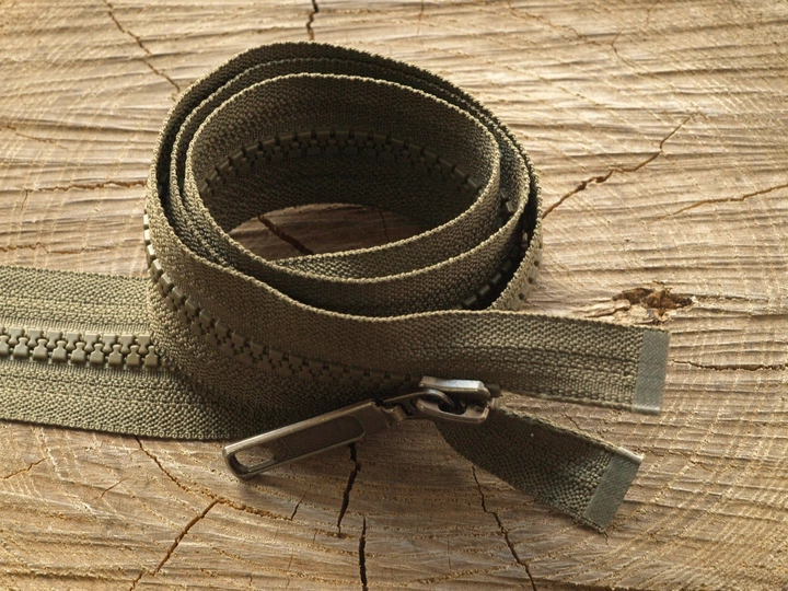Молния тракторная YKK арт. 565/T/80, YKK, Зеленый, 80 см - Фото 1 Молния тракторная YKK арт. 565/T/80, YKK, Зеленый, 80 см - изображение 1