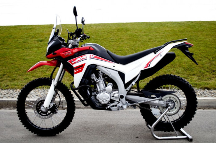 Мотоцикл loncin ds2. Loncin lx300gy Rally. Loncin 300 Rally. Лонсин 300 эндуро. Loncin lx300gy 2021.