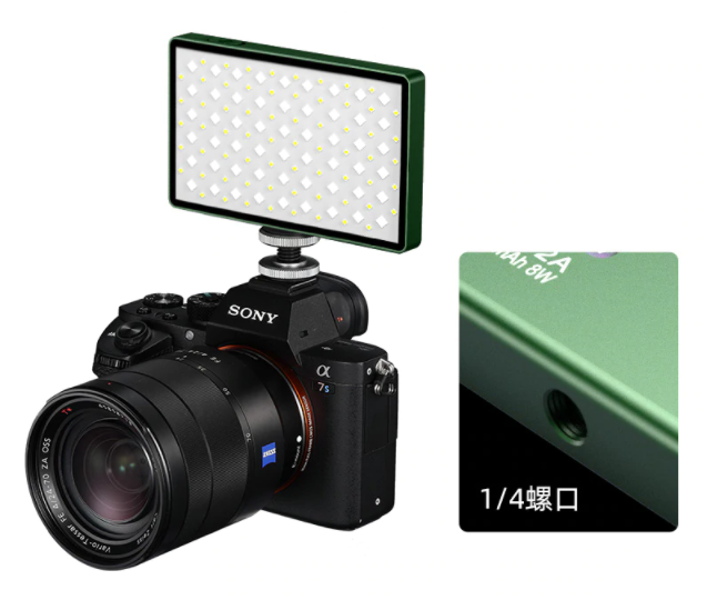 Накамерный LED осветитель Soonpho P10 RBG с аккумулятором 4000 mAh, зеленый - Фото 5 Накамерный LED осветитель Soonpho P10 RBG с аккумулятором 4000 mAh, зеленый - изображение 5