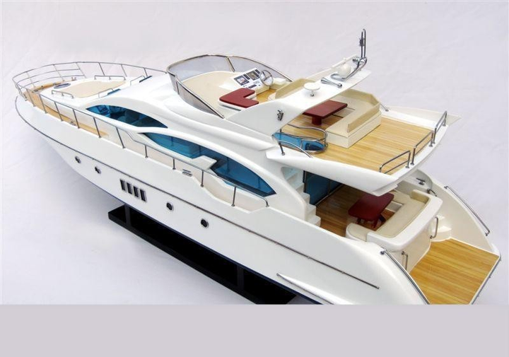 Модель яхты AZIMUT 70 – игрушки с доставкой от ROZETKA