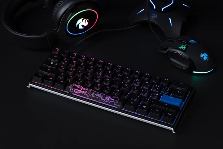トゥルーリーインラブハート✩.*˚レッドマグマSWAROVSKIサンキャッチャー トゥルーリーインラブハート36ミリ✩レッドSWAROVSKIサンキャッチャー