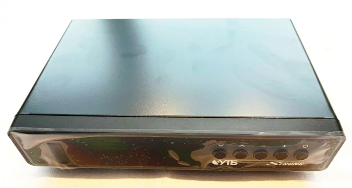 Цифровой спутниковый HD ресивер Strong SRT 7600 Universal для платного ТВ Viasat (Виасат) УТБ - изображение 10