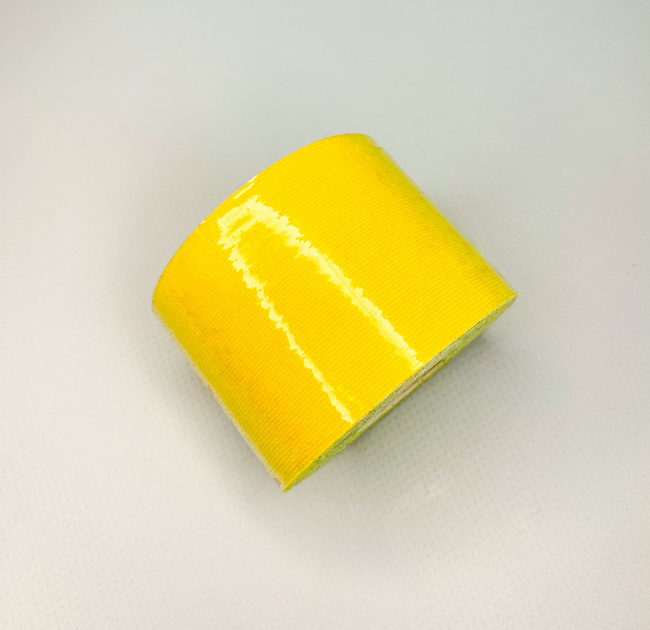 Тейп Кінезіо FamousCare 5см жовтий - зображення 1