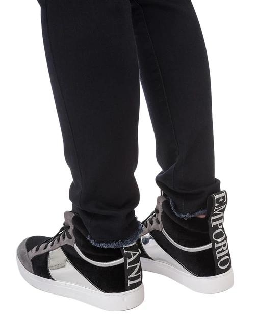 Джинси жіночі EMPORIO ARMANI (6G2J20-2D6SZ-0941/19-20) Синій 25 - Фото 16 Джинси жіночі EMPORIO ARMANI (6G2J20-2D6SZ-0941/19-20) Синій 25 - изображение 16