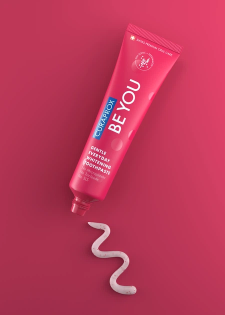 Pasta do zębów Curaprox Be You Challenger Toothpaste wybielająca Gin z tonikiem i Persymona 60 ml (7612412429541) - obraz 4