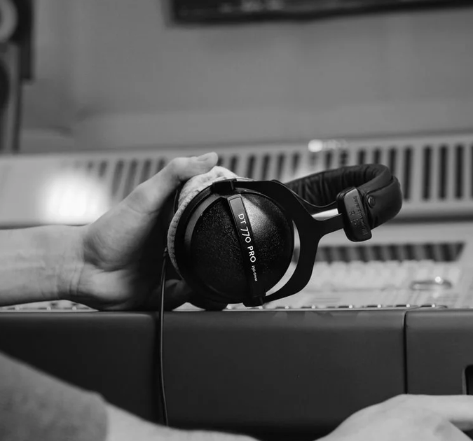 Наушники Beyerdynamic DT 770 PRO 250 Om (235251) - изображение 5