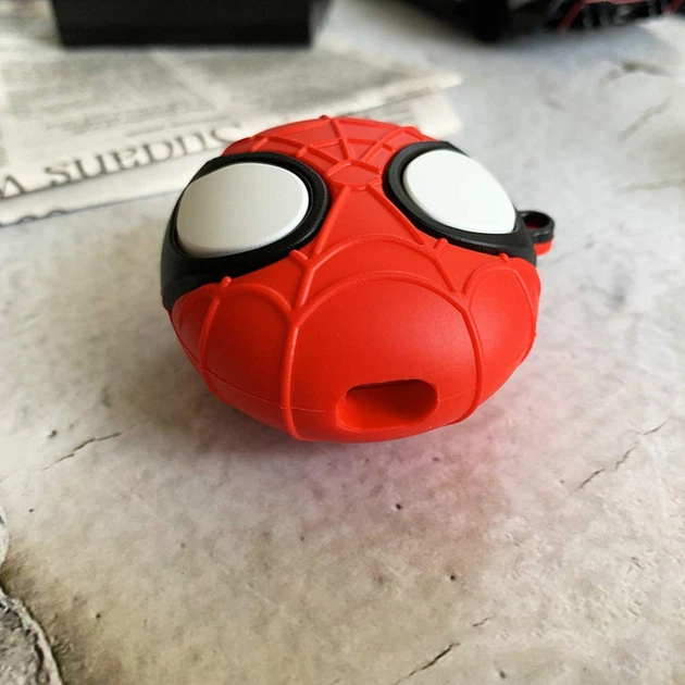 Чехол для Apple AirPods Alitek Spiderman Big Eyes Red (без карабина) -Refurbished (88618y) - Фото 4 Чехол для Apple AirPods Alitek Spiderman Big Eyes Red (без карабина) -Refurbished (88618y) - изображение 4