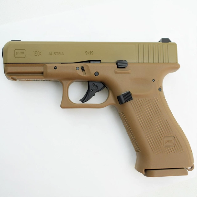 Пістолет пневматичний Umarex Glock19X Tan Blowback кал. 4.5 мм ВР (3986.01.95) - зображення 1