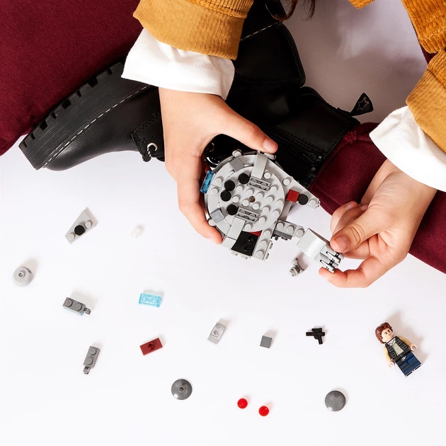 Конструктор LEGO Star Wars Мікровинищувач Тисячолітній сокіл 101 деталь (75295) - зображення 4