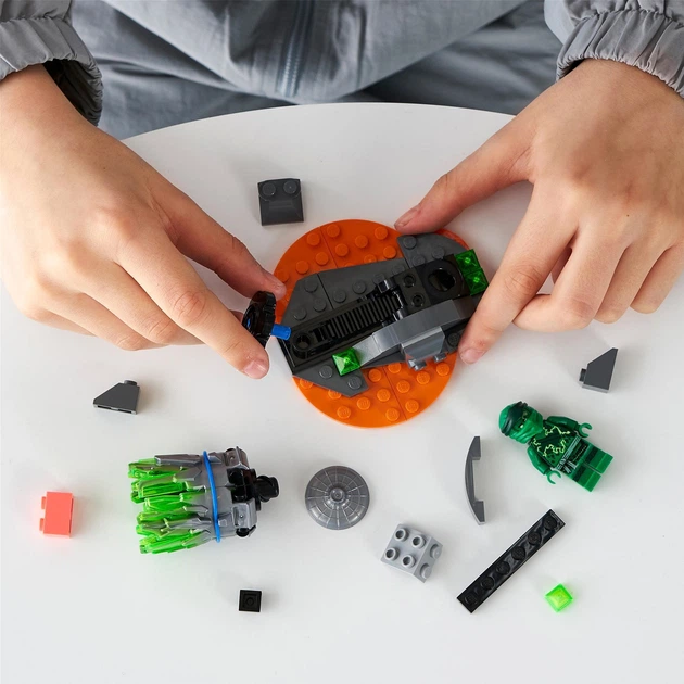 Конструктор LEGO Ninjago Шквал Спінджицу — Ллойд 48 деталей (70687