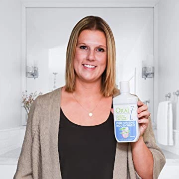 Płyn do płukania Oral7 Aktywne nawilżenie i regeneracja 500 ml (5060224500033) - obraz 4