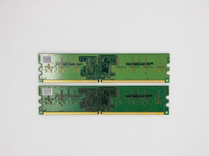 Оперативна пам'ять Hynix 2Gb (2*1Gb) DDR2 800MHz PC2-6400 CL6 (HYMP112U64CP8-S6) Refurbished - зображення 2