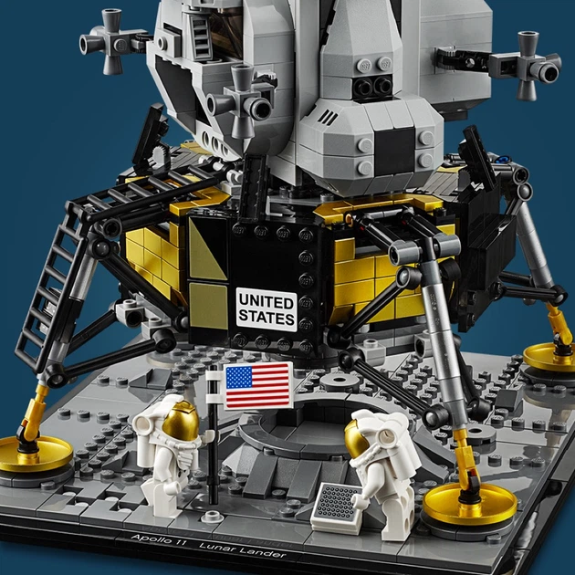 Zestaw klocków LEGO Creator Expert Lądownik księżycowy Apollo 11 NASA 1087 części (10266) - obraz 7
