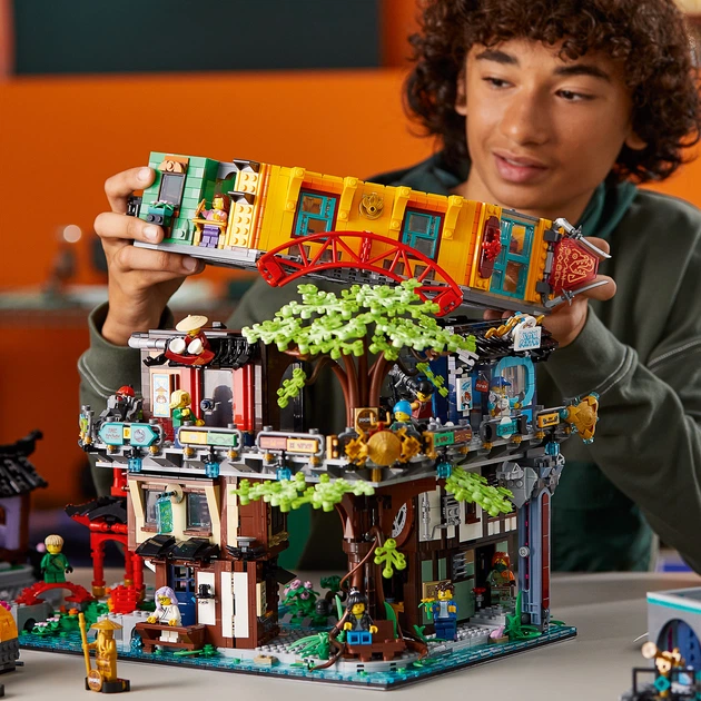 Конструктор LEGO Ninjago Сади Ніндзяго-Сіті 5685 деталей (71741) - зображення 3