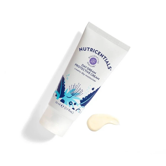 Сонцезахисний крем для обличчя СПФ30 Nutricentials Day Dream Protective Cream Creamy Day Moisturizer з SPF 30 Nu Skin - Фото 1 Сонцезахисний крем для обличчя СПФ30 Nutricentials Day Dream Protective Cream Creamy Day Moisturizer з SPF 30 Nu Skin - зображення 1