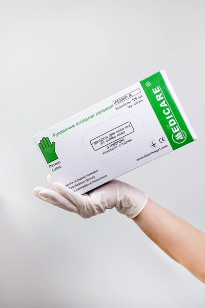Перчатки латексные смотровые Medicare опудренные M №50 100 шт (6142(EG-111-M)) - изображение 2
