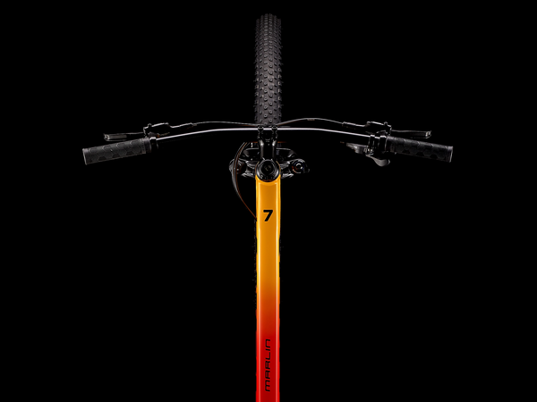 Велосипед Trek MARLIN 7 29 Marigold to Radioactive Red Fade 2021 - изображение 8