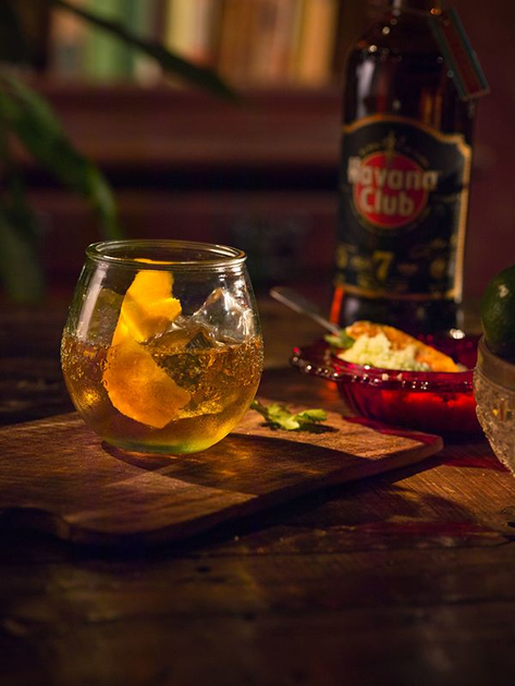 Ром Havana Club Anejo 7 Anos 7 лет выдержки 0.7 л 40% (8501110080439) - изображение 2