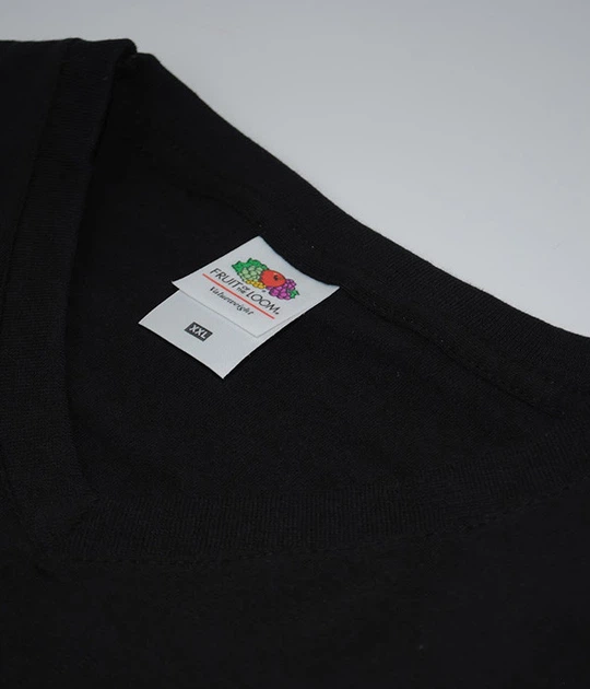 Футболка с V-образным вырезом Fruit of the Loom S Черный (D061066036S) - Фото 6 Футболка с V-образным вырезом Fruit of the Loom S Черный (D061066036S) - зображення 6