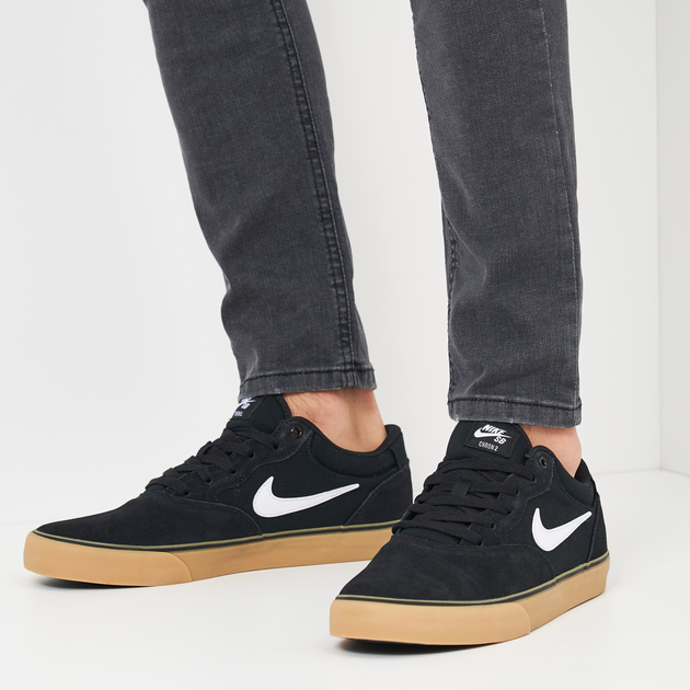 nike sb chron black & gum skate shoes