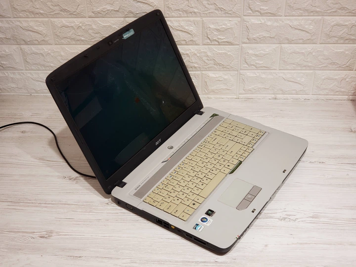 БУ Ноутбук Acer 7220 17.1 AMD 3600 2 RAM 120 HDD - зображення 3