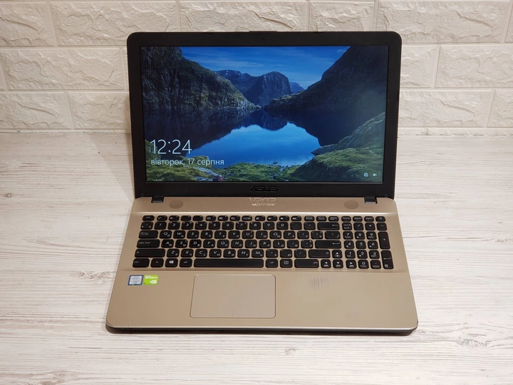 БУ Ноутбук Asus R541 15.6 i3-6006U 8 RAM 500 HDD GT 920M 2 ГБ - изображение 3
