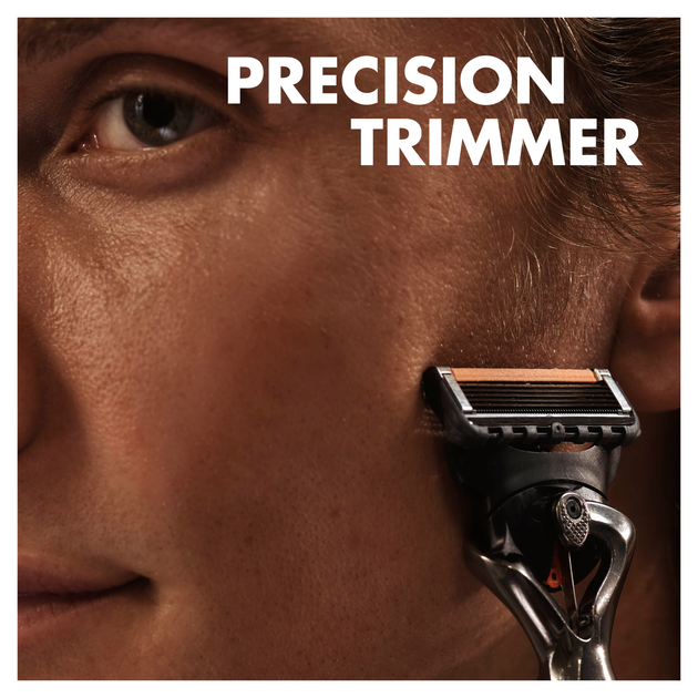 Подарунковий набір для чоловіків Gillette Бритва ProGlide + 2 змінних касети + Гель для гоління 200 мл (7702018600021) - Фото 4 Подарунковий набір для чоловіків Gillette Бритва ProGlide + 2 змінних касети + Гель для гоління 200 мл (7702018600021) - зображення 4