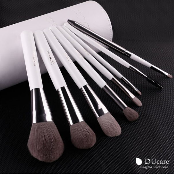 Набір професійних кистей для макіяжу DUcare Makeup набір кистей 8шт (JDUcare8) - зображення 5