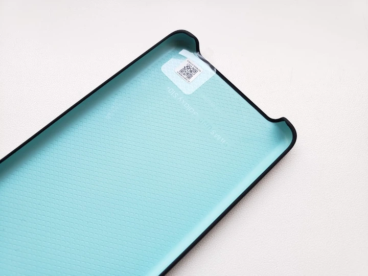 Силиконовый чехол накладка Protective Silicone Cover Samsung Galaxy S10 Plus + EF-PG975 black - изображение 7