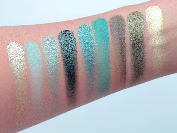 Палетка теней HUDA BEAUTY Emerald Obsessions Palette 10 г (6291106032703) - изображение 3