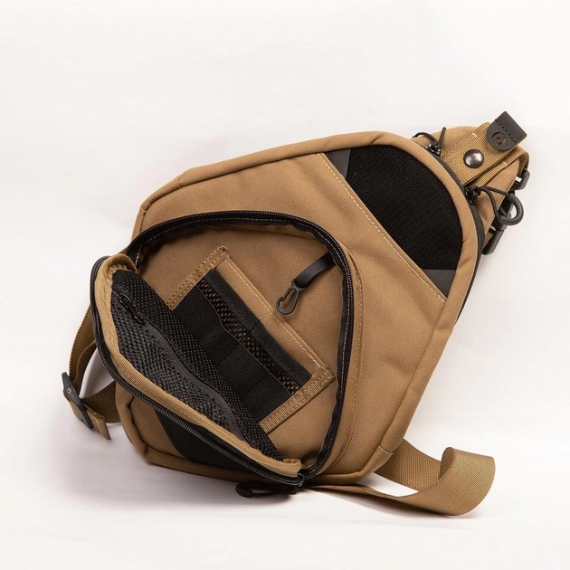 Тактична сумка-кобура для прихованого носіння Scout Tactical EDC crossbody ambidexter bag coyot/black - зображення 7