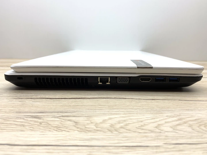 Ноутбук Б/У Packard Bell LV44 (VG70) 17.3 HD+/ i5-3210M 2(4)x 3.1GHz/ RAM 8Gb/ SSD 120Gb/ АКБ 28Wh/ Сост. 9 - Фото 3 Ноутбук Б/У Packard Bell LV44 (VG70) 17.3 HD+/ i5-3210M 2(4)x 3.1GHz/ RAM 8Gb/ SSD 120Gb/ АКБ 28Wh/ Сост. 9 - изображение 3