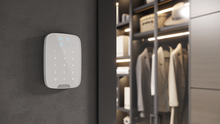 Беспроводная сенсорная клавиатура Ajax KeyPad Plus белая (000023070) - изображение 7