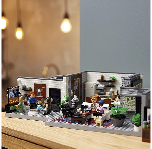 Zestaw klocków LEGO Creator Expert Queer Eye - Mieszkanie Fab Five 974 elementy (10291) - obraz 5