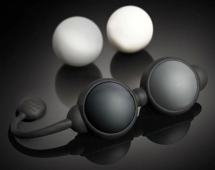 Вагінальні кульки Fifty Shades of Grey Beyond Aroused Kegel Balls Set (16163000000000000) - зображення 2