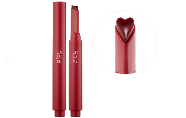 Увлажняющая помада-стик с глянцевым блеском Kaja Heart Melter Lip Gloss Be Mine Stick Too Hot 1.4 г (8806190716378) - изображение 2