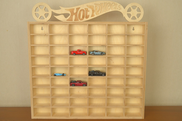 Полка для коллекции машинок hot Wheels