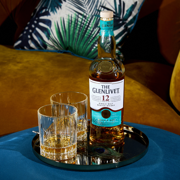 ウイスキー THE GLENLIVET Виски The Glenlivet 18 лет 0,7 л . фото, отзывы