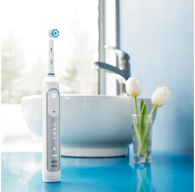 Электрическая зубная щетка Oral-B Genius 8000 Silver