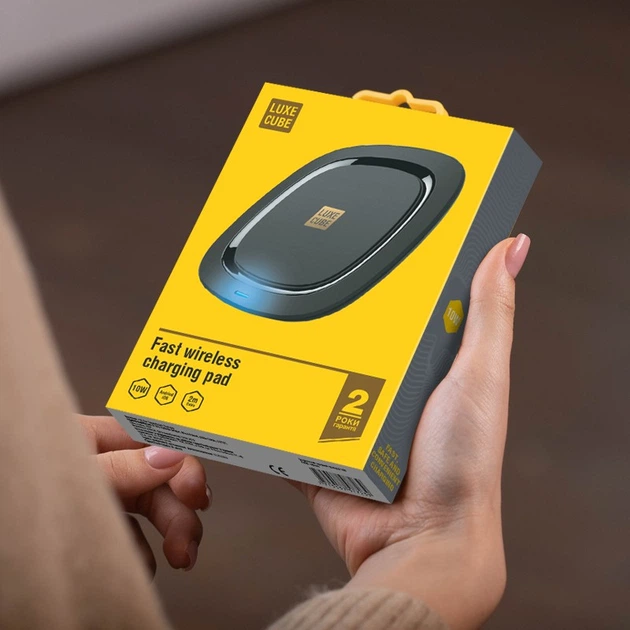 Зарядний пристрій LUXE CUBE бездротовий 10W + кабель 2м чорний - зображення 2