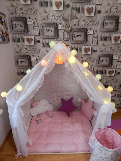 Детский домик палатка "Маленькая принцеса+гирлянда+подушки" 