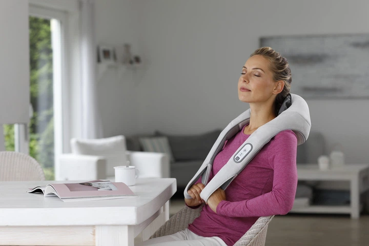 Masażer karku i ramion Medisana NM 860 - obraz 2