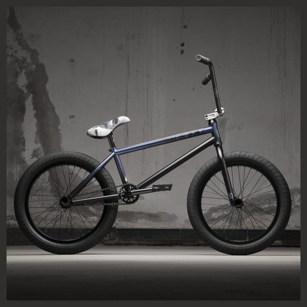 超可爱 BMX KINK Велосипед Switch фото – чорно-фіолетовий 2021 自転車本体