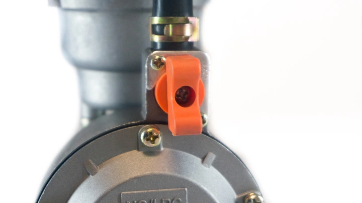 Газовый редуктор GasPower KBS-2A для бензинового генератора на 4-6 кВт - Фото 3 Газовый редуктор GasPower KBS-2A для бензинового генератора на 4-6 кВт - изображение 3