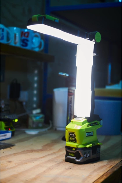 Latarka-transformer RYOBI ONE + R18ALF-0 18 V LED do 850 lm, zasięg do 8 m (bez akumulatora i ładowarki) (4892210130525) - obraz 4