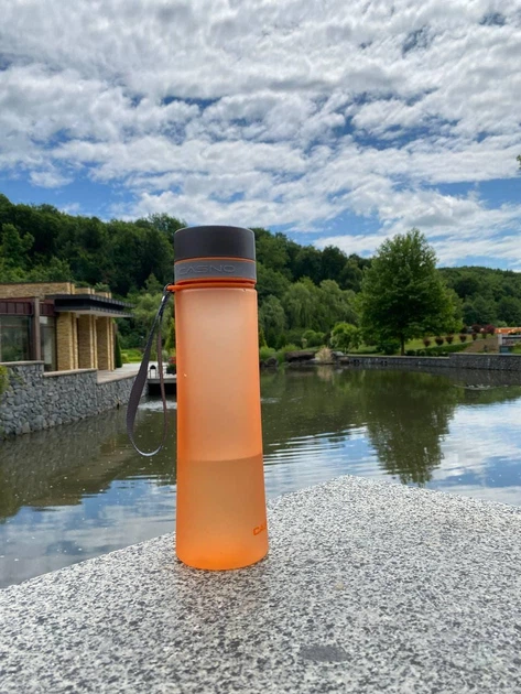 Пляшка для води CASNO 1000 мл KXN-1111 Помаранчева FF KXN-1111_Orange - Фото 7 Пляшка для води CASNO 1000 мл KXN-1111 Помаранчева FF KXN-1111_Orange - зображення 7