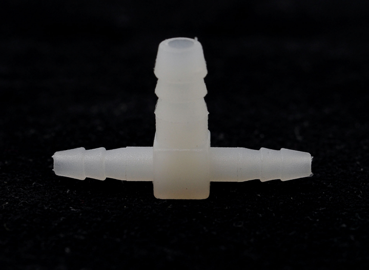 Штуцер трійник пластиковий 3*5*3 мм для стоматологічної установки China LU-01410 - изображение 1