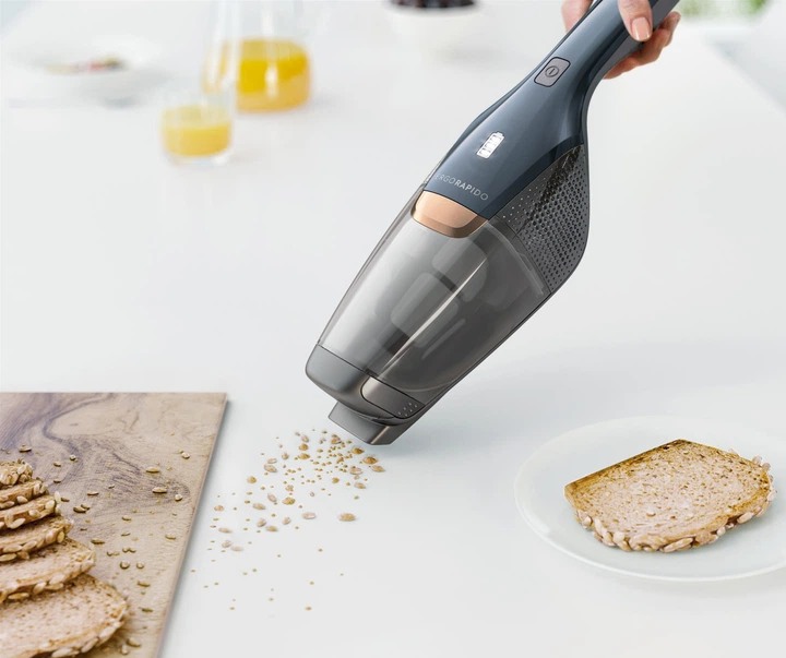 Odkurzacz pionowy akumulatorowy Electrolux EERC75DB - obraz 5